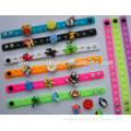 customized button silicone wristband